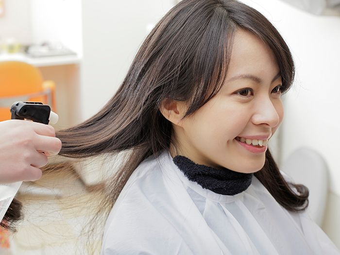 女性